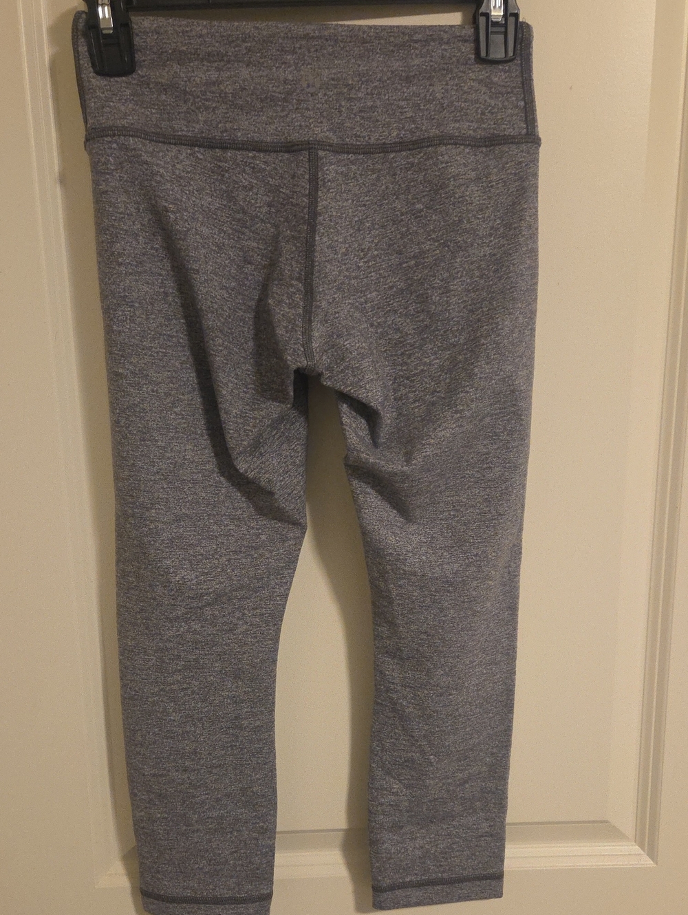 lululemon athletica Heather Gray Capri Leggings